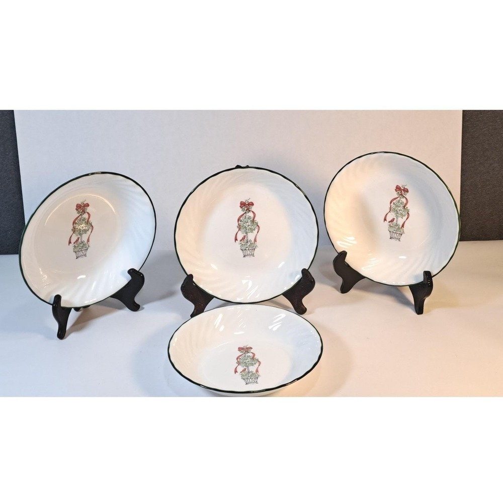 Corelle Callaway Holiday Soup Cereal Bowls Set of 4 Green Trim 8.5"‎